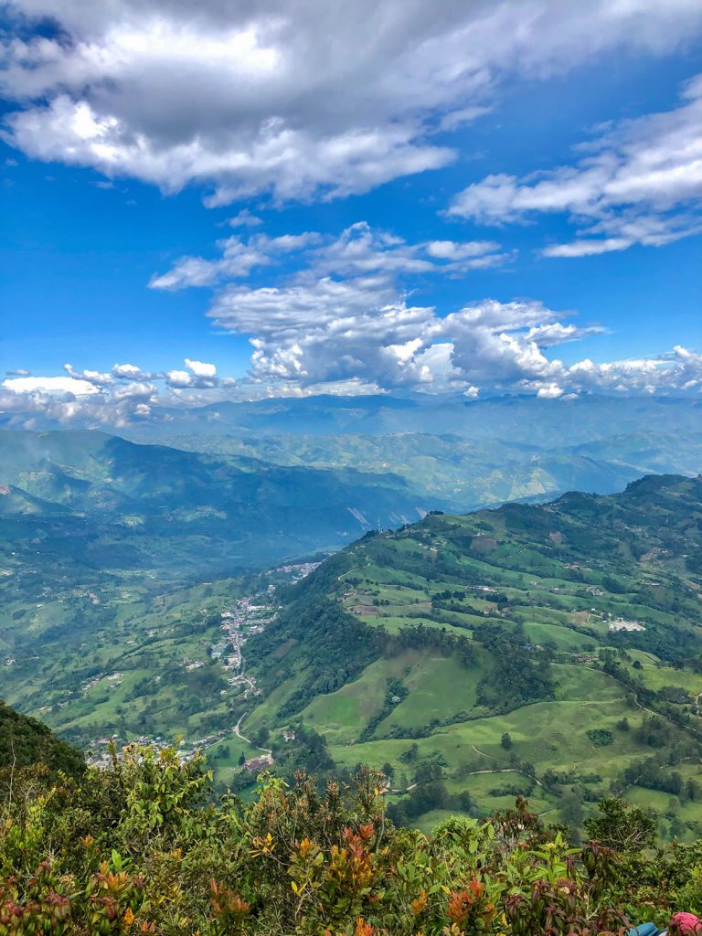 Cerro Bravo Fredonia con Antioquia de Aventura