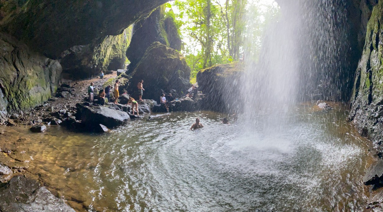 Senderismo Cueva del Esplendor, Jardín San con Antioquia de Aventura