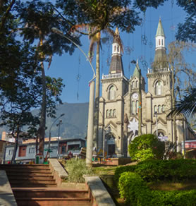 La Estrella con Antioquia de Aventura