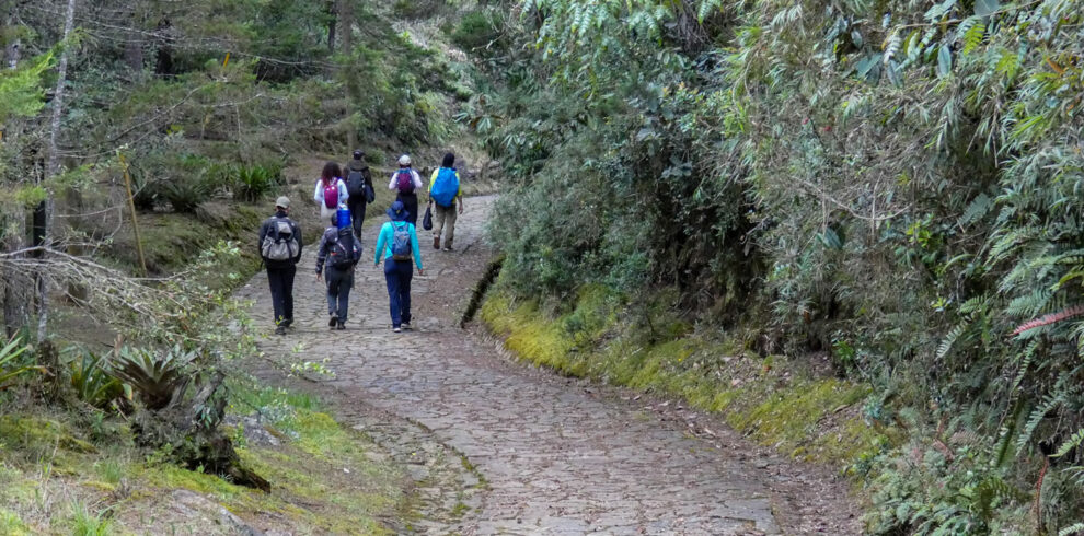 Senderismo Santa Elena Parque Arví con Antioquia de Aventura