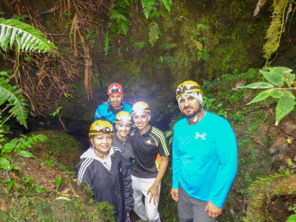 Senderismo organales Támesis con Antioquia de Aventura